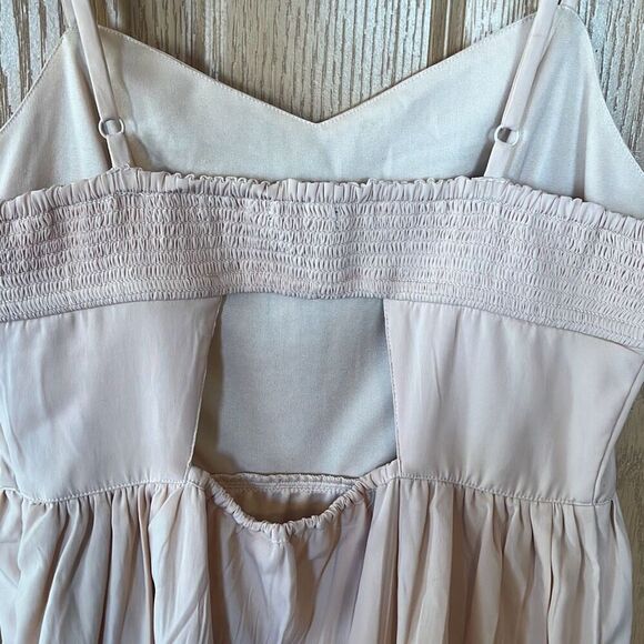 American Eagle Cream Blush Beaded Summer Dress Size 4 - Picture 5 of 9